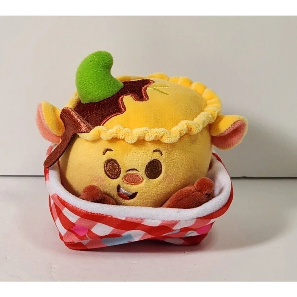 Disney Parks Munchlings Playful Picnic Plush Gus Apple Chutney Pork Pie